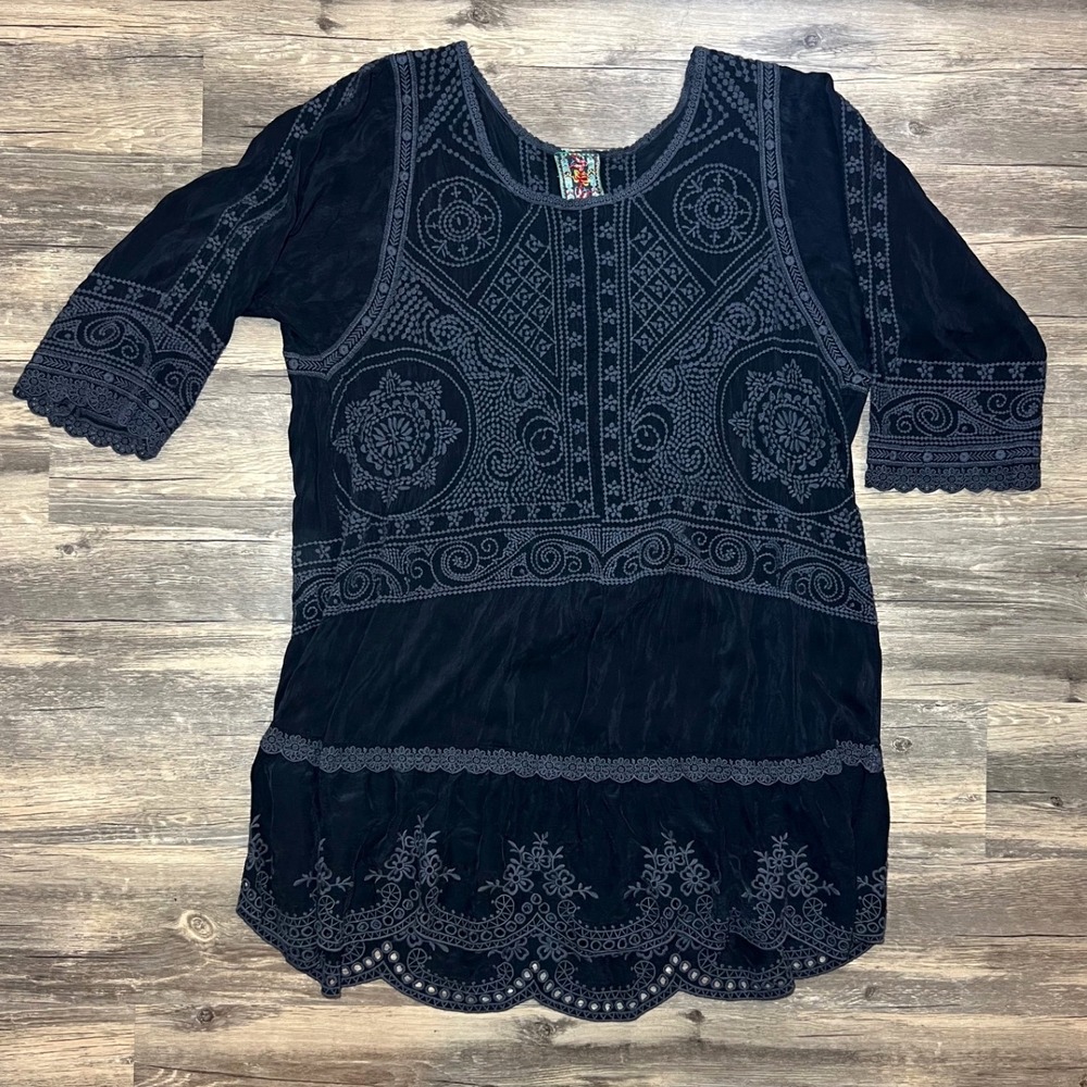 Johnny Was Black Embroidered Boho Tunic Dress Cupra Rayon Scalloped Hem